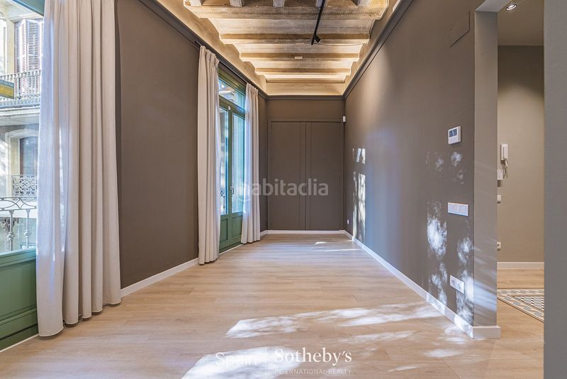 Foto 807231ab-d2e0-4df9-845e-d3f513457a36. Apartament amb calefacció a Gòtic Barcelona