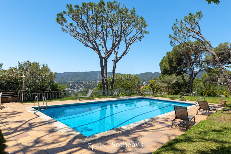 Foto b0003d07-d35b-411d-a5ba-aeb051640676. Haus mit heizung parking pool in Cabrils