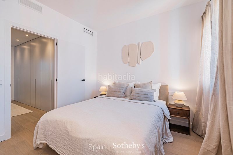 Foto b0e01ea4-e583-4ef3-8a4e-47e3c132d453. Dachwohnung mit heizung in Poblenou Barcelona