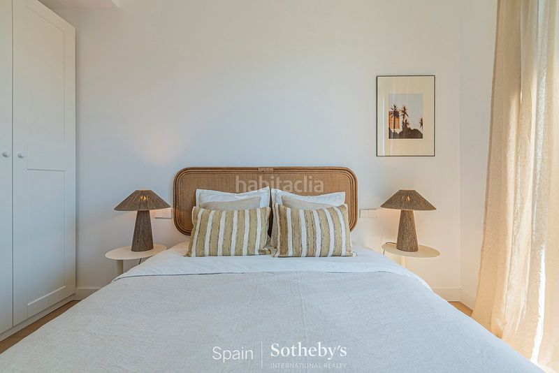 Foto f1f339a6-40b2-4152-add3-f49b41cdab80. Penthouse with heating in Poblenou Barcelona