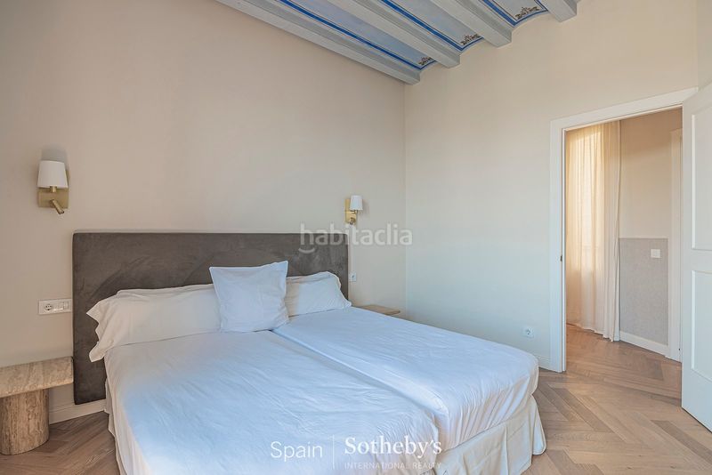 Foto 597e08ba-d424-4219-8401-70c323371fad. Apartament amb calefacció piscina a St. Pere - Sta. Caterina - El Born Barcelona
