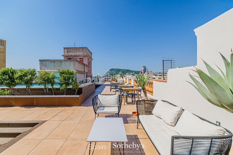 Foto 891a4563-2ae6-4f31-aaad-4554f0dd214f. Apartament amb calefacció piscina a St. Pere - Sta. Caterina - El Born Barcelona