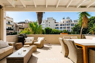 Appartement in Centre. Vivienda de diseño con gran terraza en el centro de sitges, a un