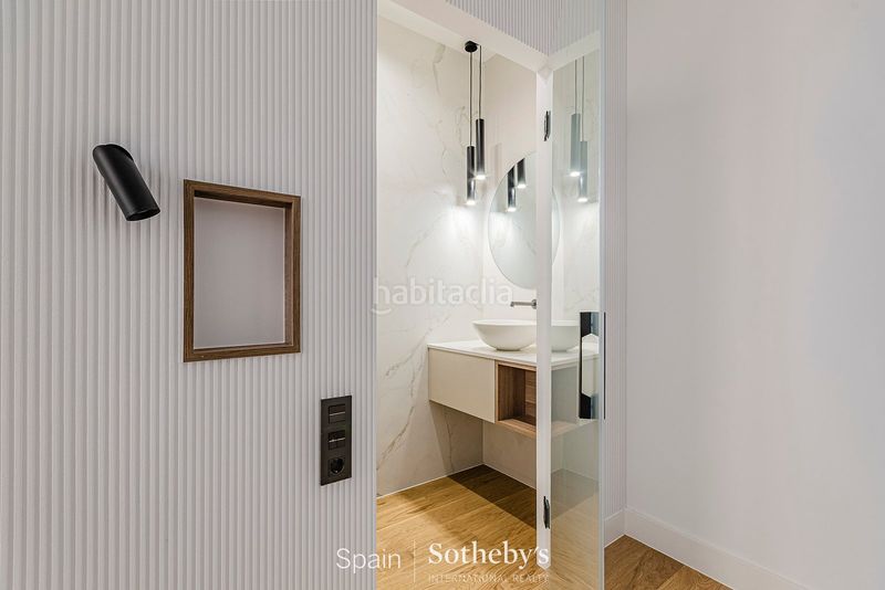 Foto a5fbc3fe-9df7-4004-baa2-06e70573f6ad. Apartament amb calefacció a Dreta de l´Eixample Barcelona