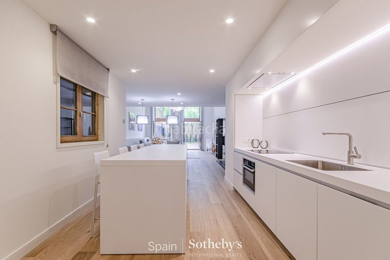 Foto ea7a0067-baf8-4870-9abd-c342d20e4e1c. Apartament amb calefacció a Dreta de l´Eixample Barcelona