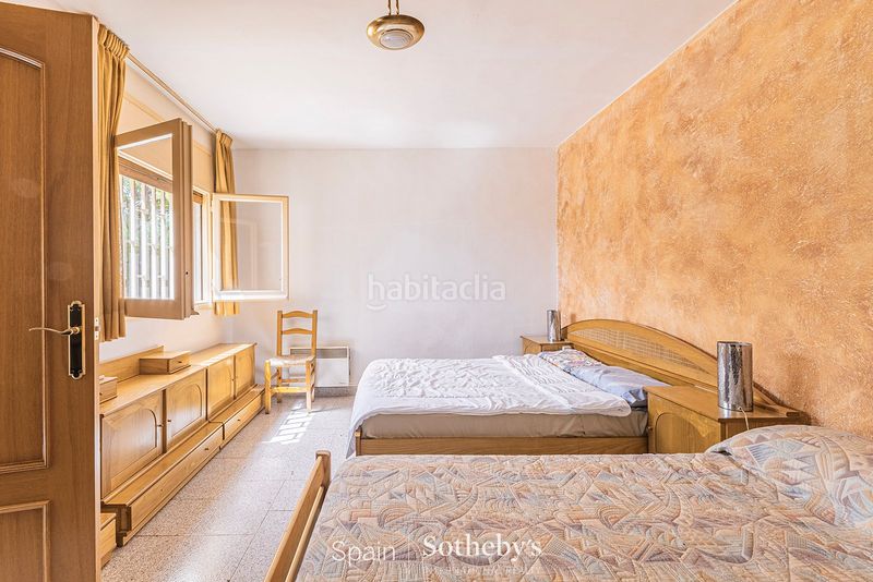 Foto 04ae7c93-d612-4daa-8cdd-507303d39ebf. Casa amb calefacció aparcament piscina a Sant Genís dels Agudells Barcelona