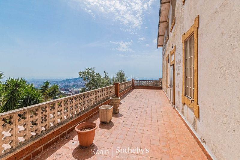 Foto 49318129-cbc1-4a2c-9a5e-fe39545a7c46. Casa amb calefacció aparcament piscina a Sant Genís dels Agudells Barcelona