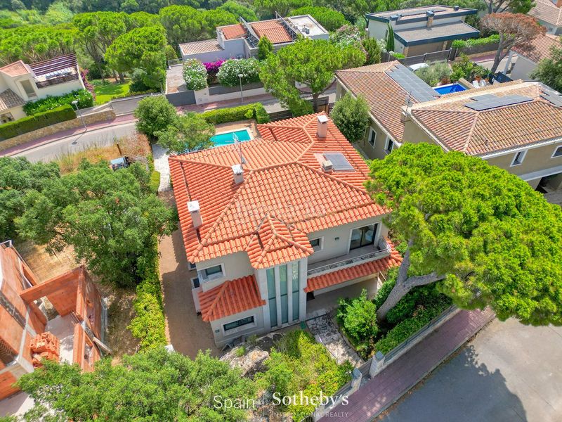 Foto 4df7695c-e663-444a-89fa-dadddc5eecef. Casa amb calefacció aparcament piscina a Sant Pol Sant Feliu de Guíxols