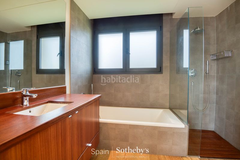 Foto 8e54ad33-da50-479e-8e66-14d666c04ba2. Casa amb calefacció aparcament piscina a Sant Pol Sant Feliu de Guíxols