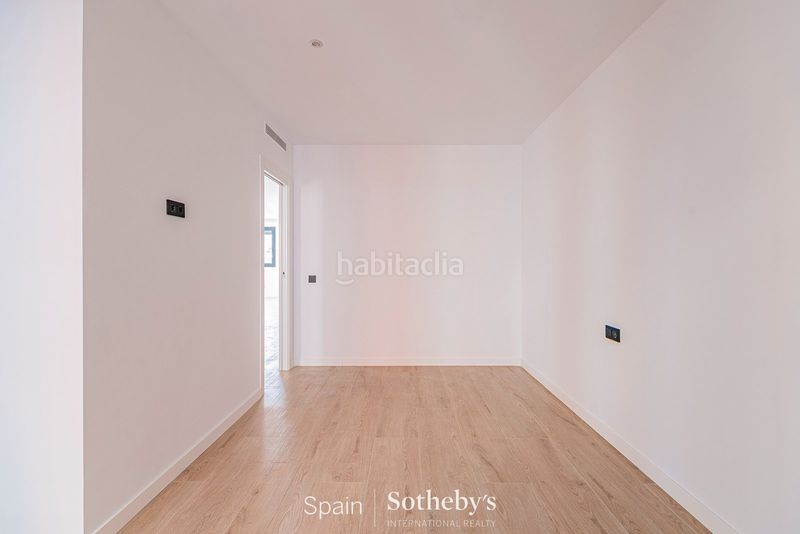 Foto 2e3ac664-7537-4c6a-9466-30691e68aa60. Apartament amb calefacció a Sants Barcelona