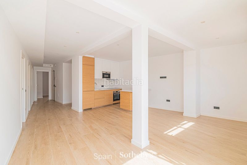 Foto 5ed52745-40d1-4434-9507-4c1d3a0c5aed. Apartament amb calefacció a Sants Barcelona