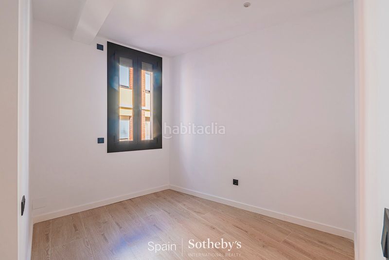 Foto e4237bca-e5f8-4eaa-8999-d5f0c454f74c. Apartament amb calefacció a Sants Barcelona