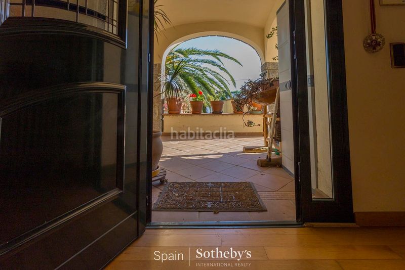 Foto 7c67a34e-b5db-48fc-88ca-b8cdf6e27e78. Casa amb aparcament a Requesens Empuriabrava