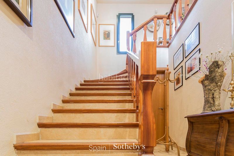 Foto a5089bd6-17ea-4bd0-b381-85067dca52d4. Casa amb aparcament a Requesens Empuriabrava