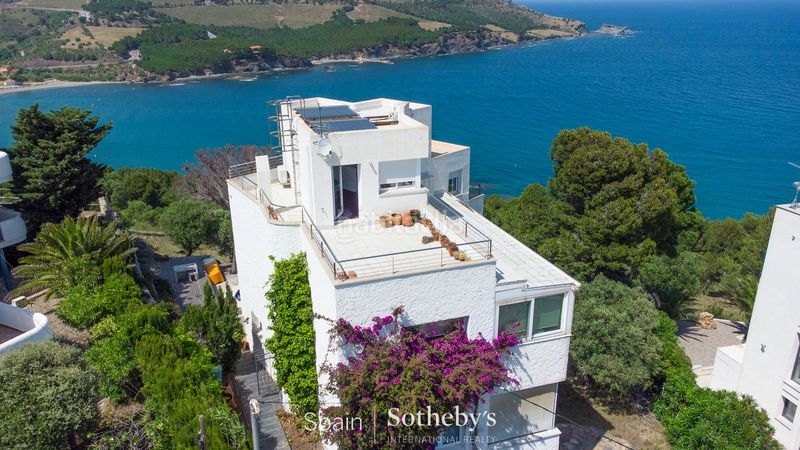 Foto f3213d16-4164-4ca8-828e-76f51d8b4424. Casa amb calefacció aparcament piscina a Grifeu - Cap Ras - Els Estanys - Sant Genís Llançà