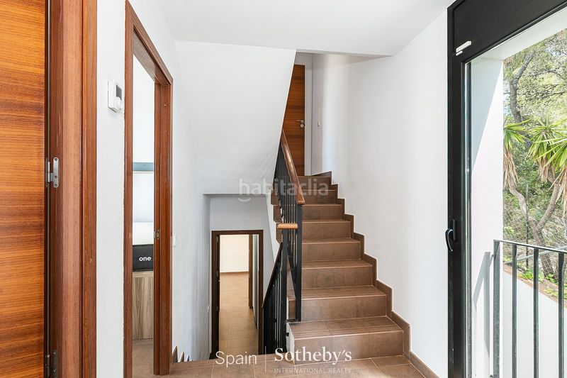 Foto 0b4fa0be-0dbf-4a48-af5b-2b0f13fb1e46. Casa amb calefacció aparcament piscina a Vallpineda - Rocamar Sant Pere de Ribes