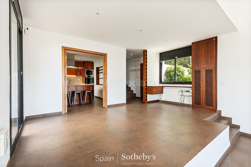 Foto fd006f8d-1012-4c1a-90d4-763d6f63695c. Casa amb calefacció aparcament piscina a Vallpineda - Rocamar Sant Pere de Ribes