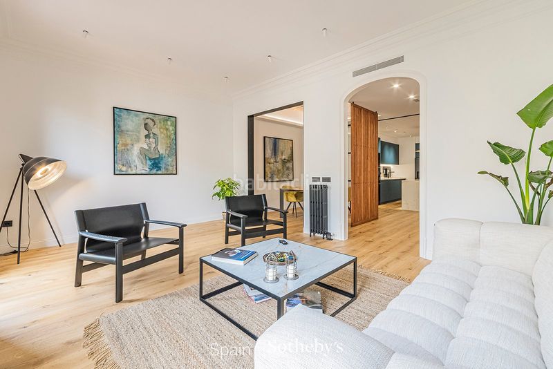 Foto 5b689887-9800-4475-956b-8d106dc1dc9a. Apartament amb calefacció a Dreta de l´Eixample Barcelona