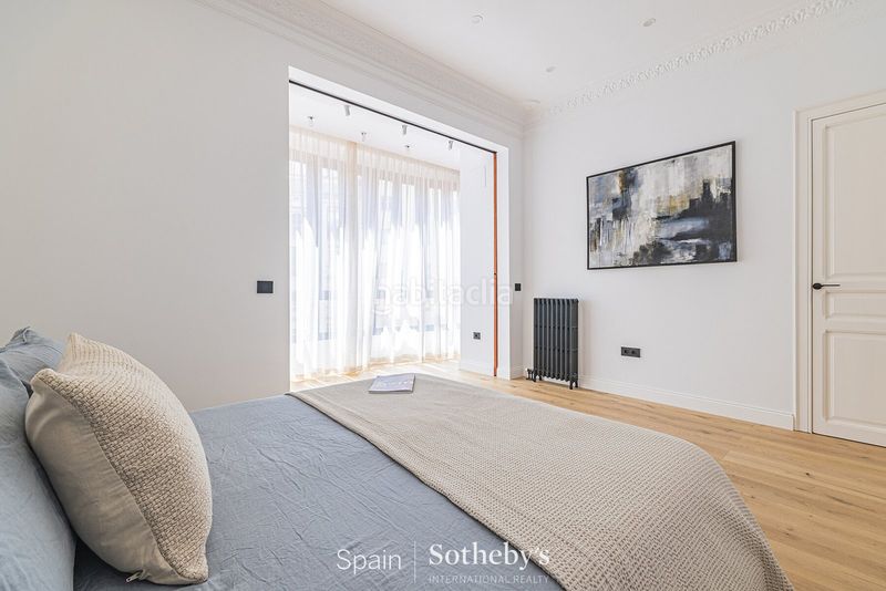 Foto a41069b8-bcb7-4dec-9376-301baaf77a37. Apartament amb calefacció a Dreta de l´Eixample Barcelona