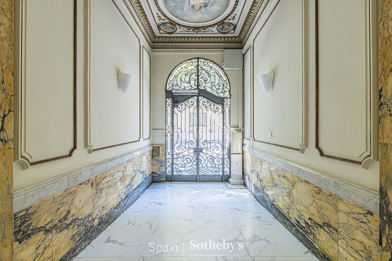 Foto b1b8d29e-477a-49e2-b128-158c2c65b962. Apartament amb calefacció a Dreta de l´Eixample Barcelona