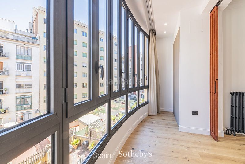Foto b6f6e9b9-44ff-4701-a096-f19428e677ed. Apartament amb calefacció a Dreta de l´Eixample Barcelona