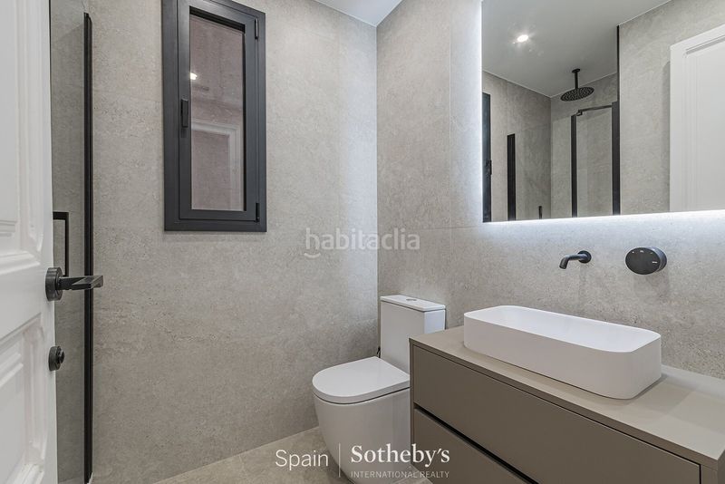 Foto bda77ed3-edc6-44a0-88c6-239e6016eecd. Apartament amb calefacció a Dreta de l´Eixample Barcelona