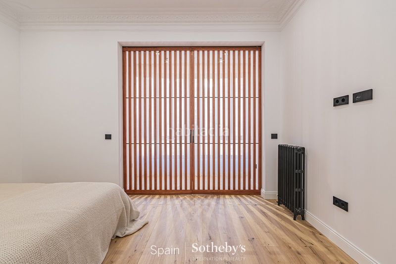 Foto edac9a8f-1bfe-42d2-b6ae-fff187b6e5f3. Apartament amb calefacció a Dreta de l´Eixample Barcelona