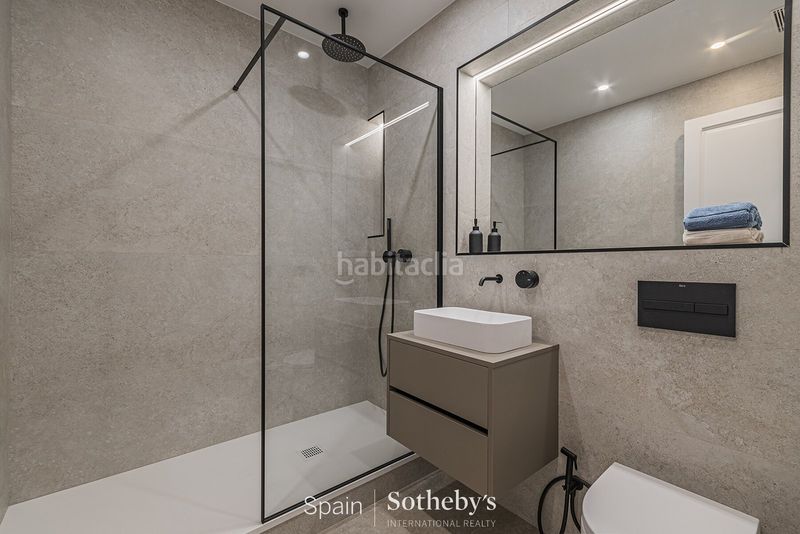 Foto fe1bffa5-6f0a-4fec-aa32-3066547b5b8b. Apartament amb calefacció a Dreta de l´Eixample Barcelona