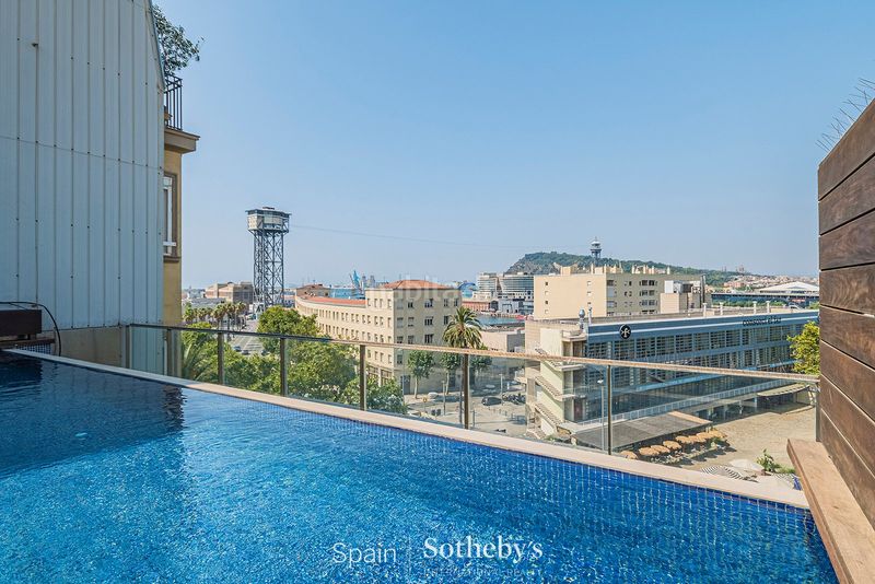 Foto 01b8a158-34c1-48e9-a0f6-aba739e68ceb. Àtic amb piscina a Barceloneta Barcelona