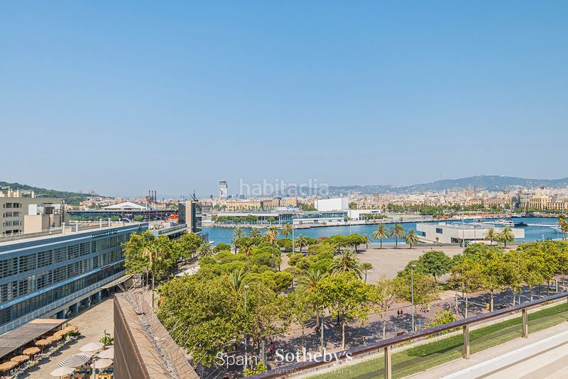 Foto 183816a8-12fd-4996-ac4d-a3eee2d3d7bd. Àtic amb piscina a Barceloneta Barcelona