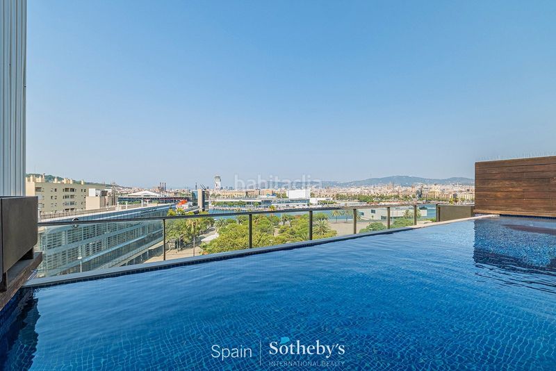 Foto 6a288c20-2a25-4917-ac86-8830bddb1859. Àtic amb piscina a Barceloneta Barcelona