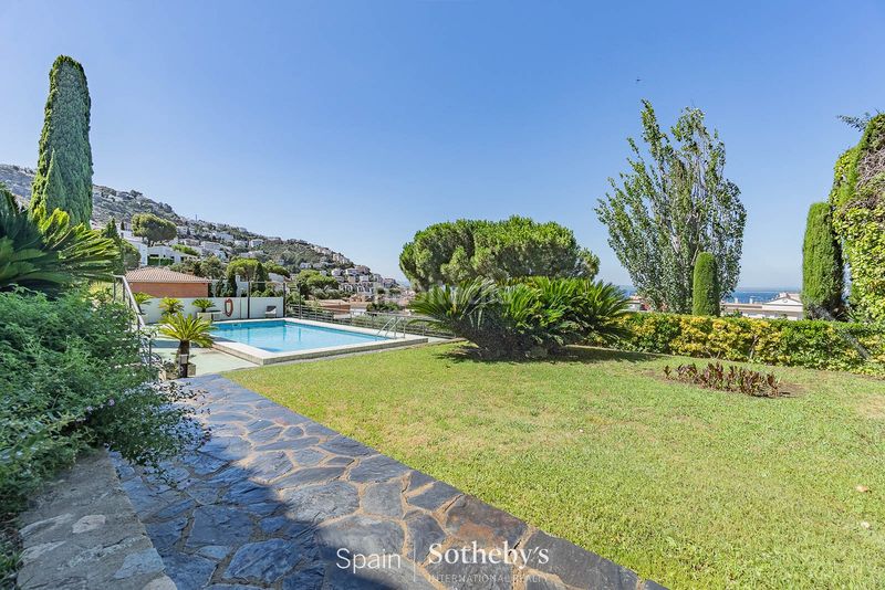 Foto 0f29372c-488c-4433-a9ed-b2c051da0fcf. Casa amb calefacció aparcament piscina a Els Grecs-Mas Oliva Roses