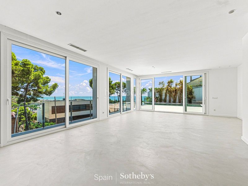 Foto 1f8dbcb7-dfa4-4707-8179-e36465fd045f. Casa amb calefacció aparcament piscina a Bellamar Castelldefels