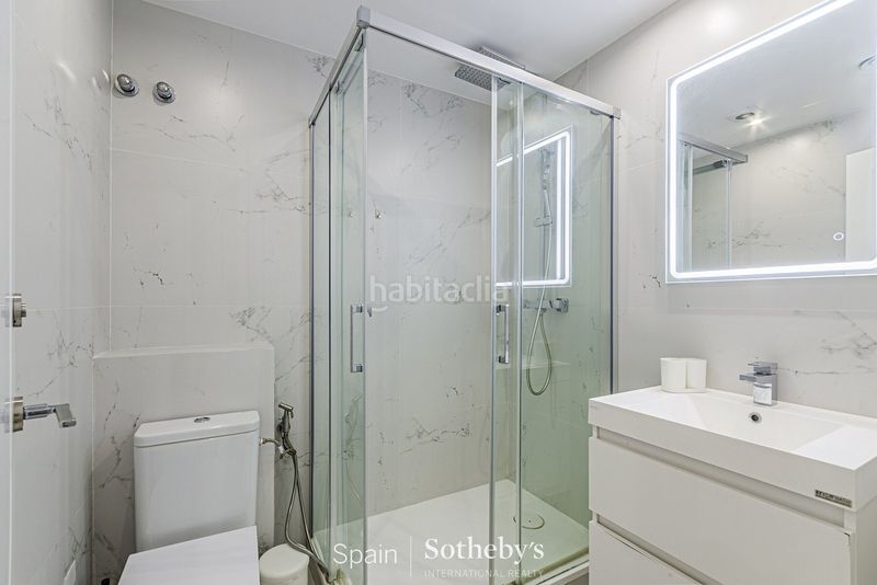 Foto 036e5c48-0d2a-4384-a83e-4896090b17c4. Apartament amb calefacció a Dreta de l´Eixample Barcelona