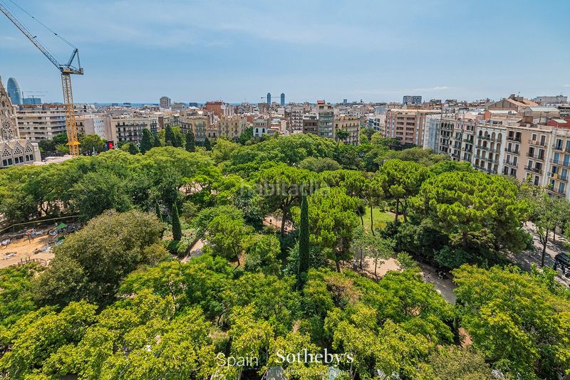 Foto 0e5f8fed-f8d7-45ce-b84e-cfd9153074c8. Àtic amb calefacció a Sagrada Família Barcelona