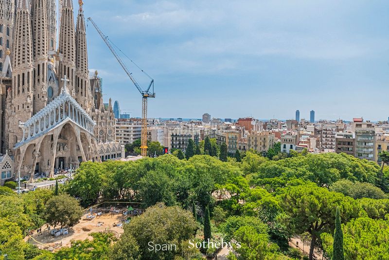 Foto 3278c937-b5e7-491b-bb14-ac2a07c2c5a0. Àtic amb calefacció a Sagrada Família Barcelona