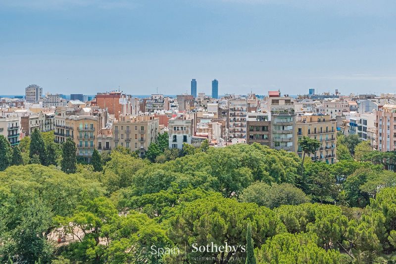 Foto 7127383e-ad07-4299-9c9e-6aaf38f55fa3. Àtic amb calefacció a Sagrada Família Barcelona