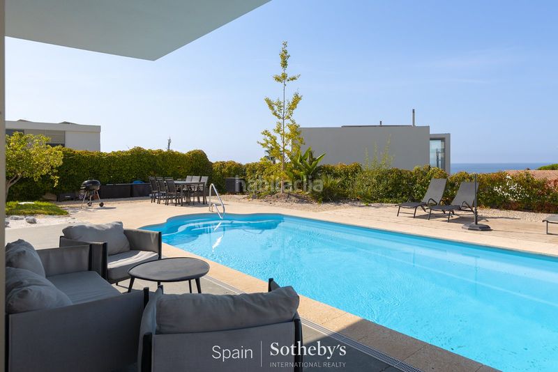 Foto c2778c96-66fa-4f3d-ab03-2d3f6118ee0f. Casa amb calefacció aparcament piscina a Urbanitzacions Arenys de Mar