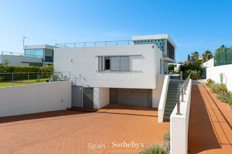 Foto d255e1e4-de4f-4470-a4b7-93ca609c0407. Casa amb calefacció aparcament piscina a Urbanitzacions Arenys de Mar