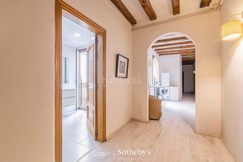 Foto 7cbdee0c-258b-476e-b78b-445e7bb6f34d. Apartament amb calefacció a Gòtic Barcelona