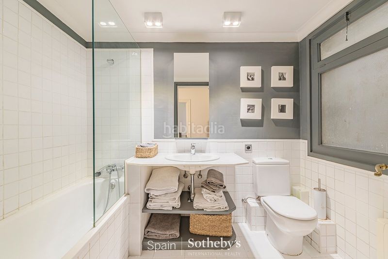 Foto 4062485b-a973-4394-a507-f9f32956f681. Apartament amb calefacció a Sant Gervasi - Galvany Barcelona