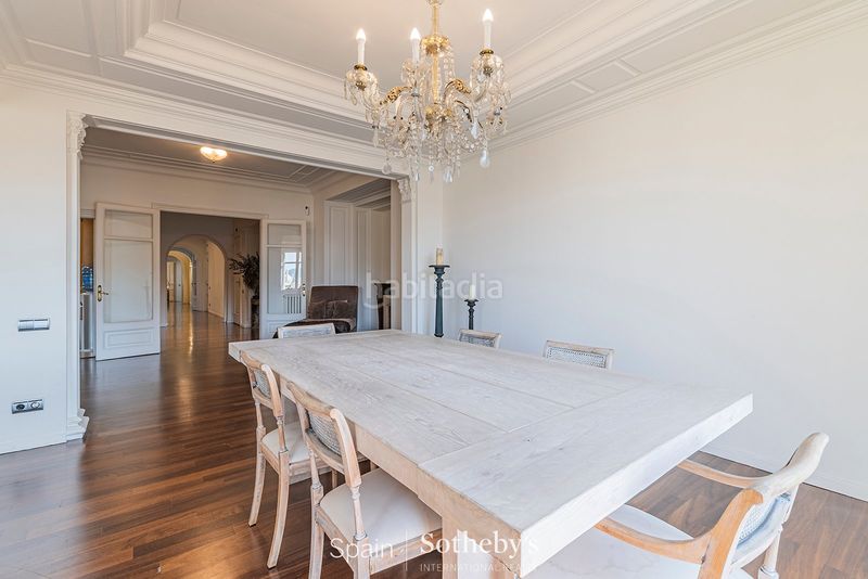 Foto 4cc08355-30b3-430d-9286-84eedc119a51. Apartament amb calefacció a Sant Gervasi - Galvany Barcelona