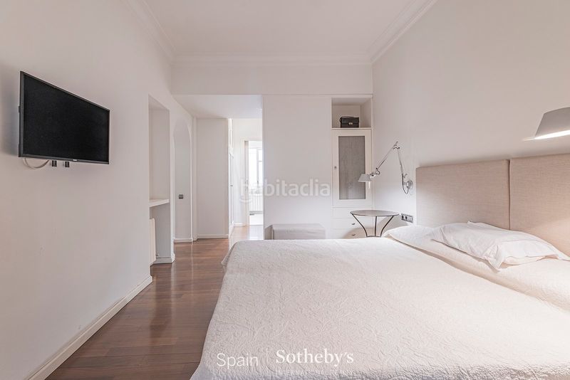 Foto 8024d40f-7f57-468c-872c-bdfe1b3f7d58. Apartament amb calefacció a Sant Gervasi - Galvany Barcelona