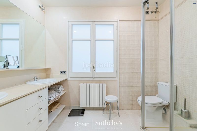 Foto 986ae39d-17dd-442f-981e-8444c564b1ce. Apartament amb calefacció a Sant Gervasi - Galvany Barcelona