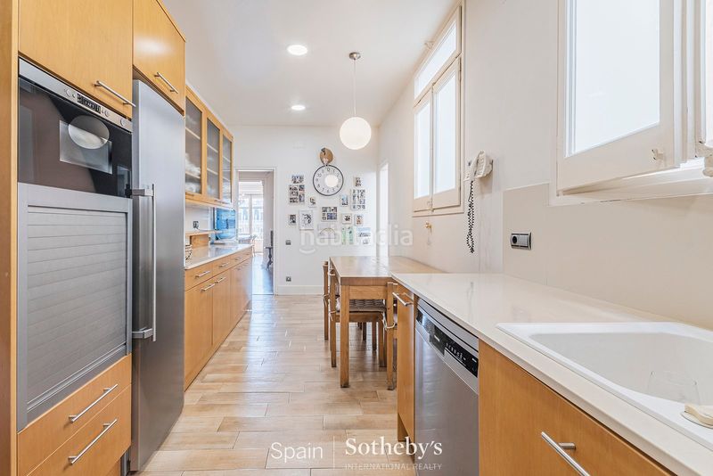 Foto 9d38c2ab-6241-40e2-825c-68d814439741. Apartament amb calefacció a Sant Gervasi - Galvany Barcelona