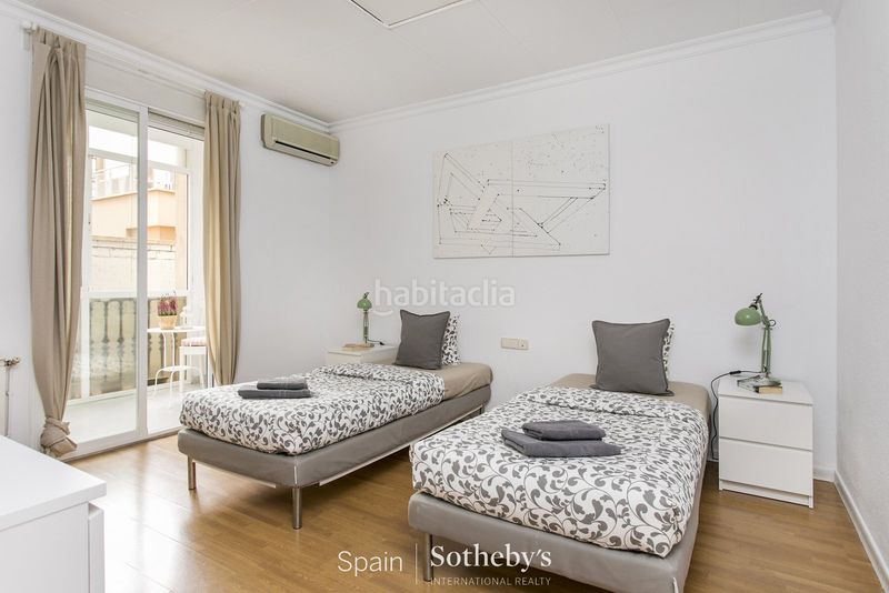 Foto b7e2aec6-f4e3-4ffe-8f75-b736873dbfb5. Apartament amb calefacció a Dreta de l´Eixample Barcelona