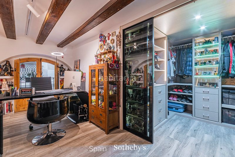 Foto f07c3d43-32a7-45fc-86a1-153efff03c3c. Apartament a St. Pere - Sta. Caterina - El Born Barcelona