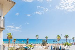 Piccolo appartamento  Carrer de sevilla. Piso con incomparables vistas del mar en la barceloneta