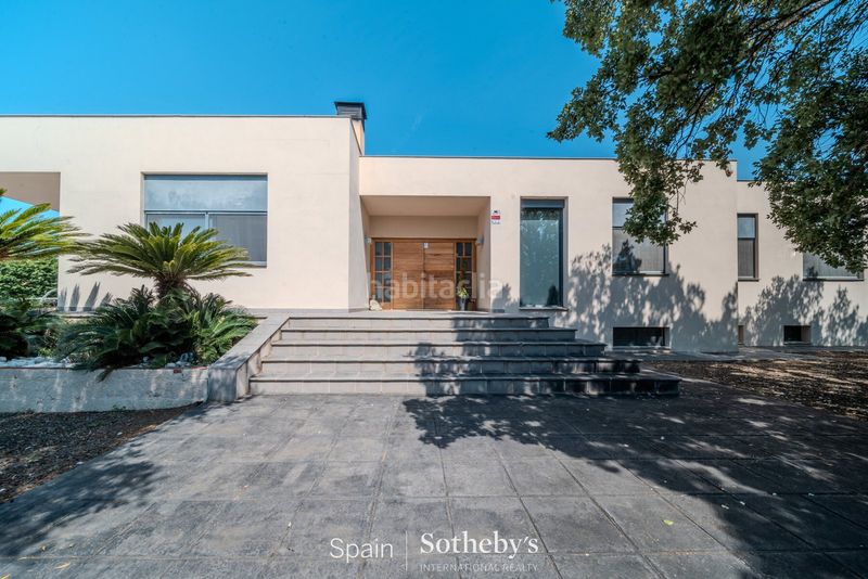 Foto b3d72c8e-aeca-46b5-a479-560226cf9239. Maison avec chauffage parking piscine dans Peralada