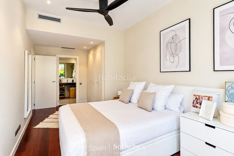 Foto db23ee72-04fd-4ae1-bf2b-6df7ad60e4db. Apartment with heating parking pool in La Plana Sitges